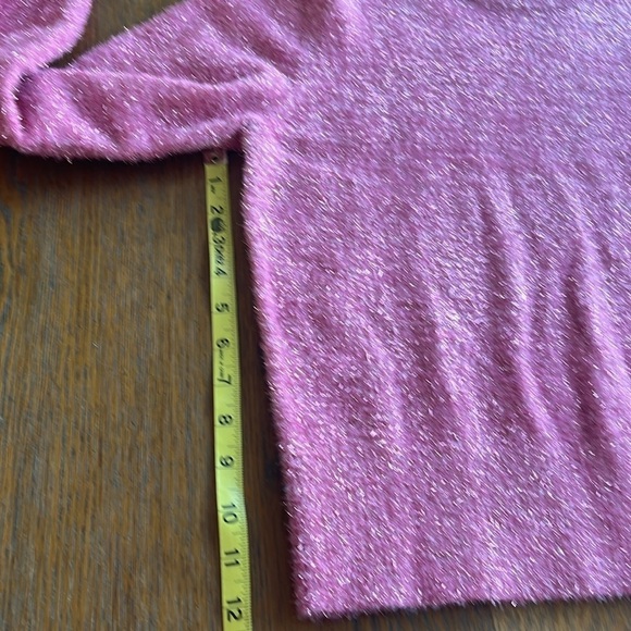 NWT Old Navy Eyelash Sweater Pink Glitter Size Medium Crew Neck Long Sleeves - Picture 9 of 13